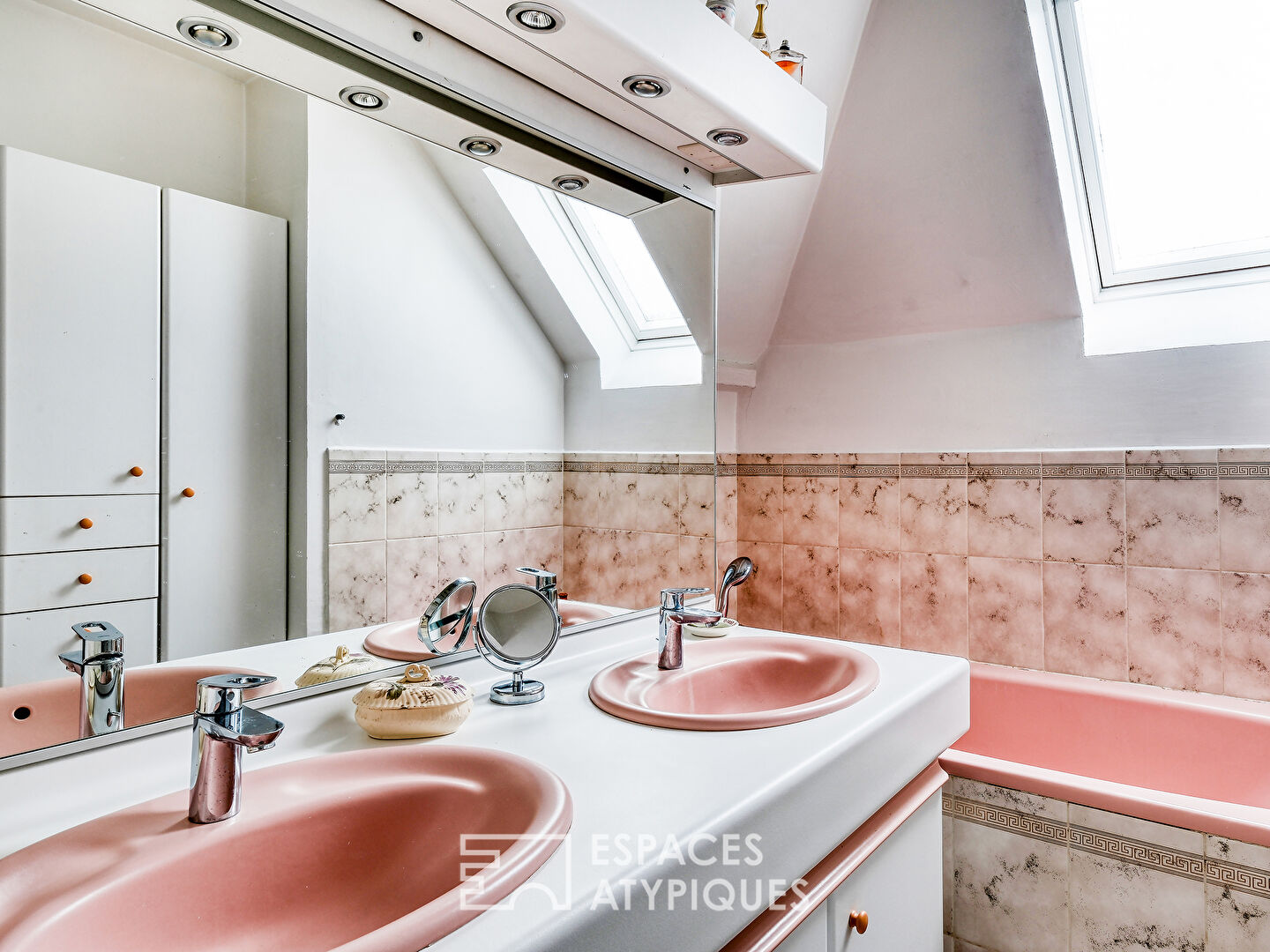 Property in the heart of the nature of Perche Eurélien