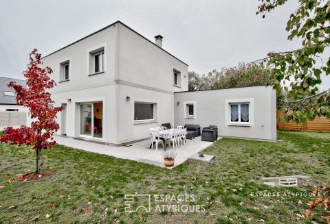 Maison contemporaine familiale au calme