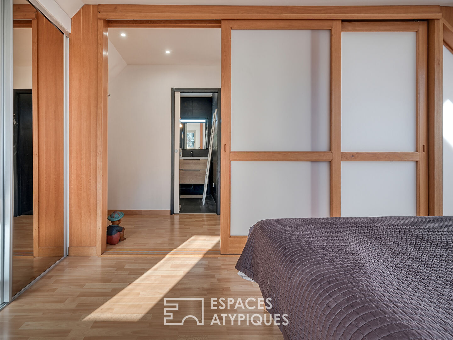Maison contemporaine d’architecte avec jardin