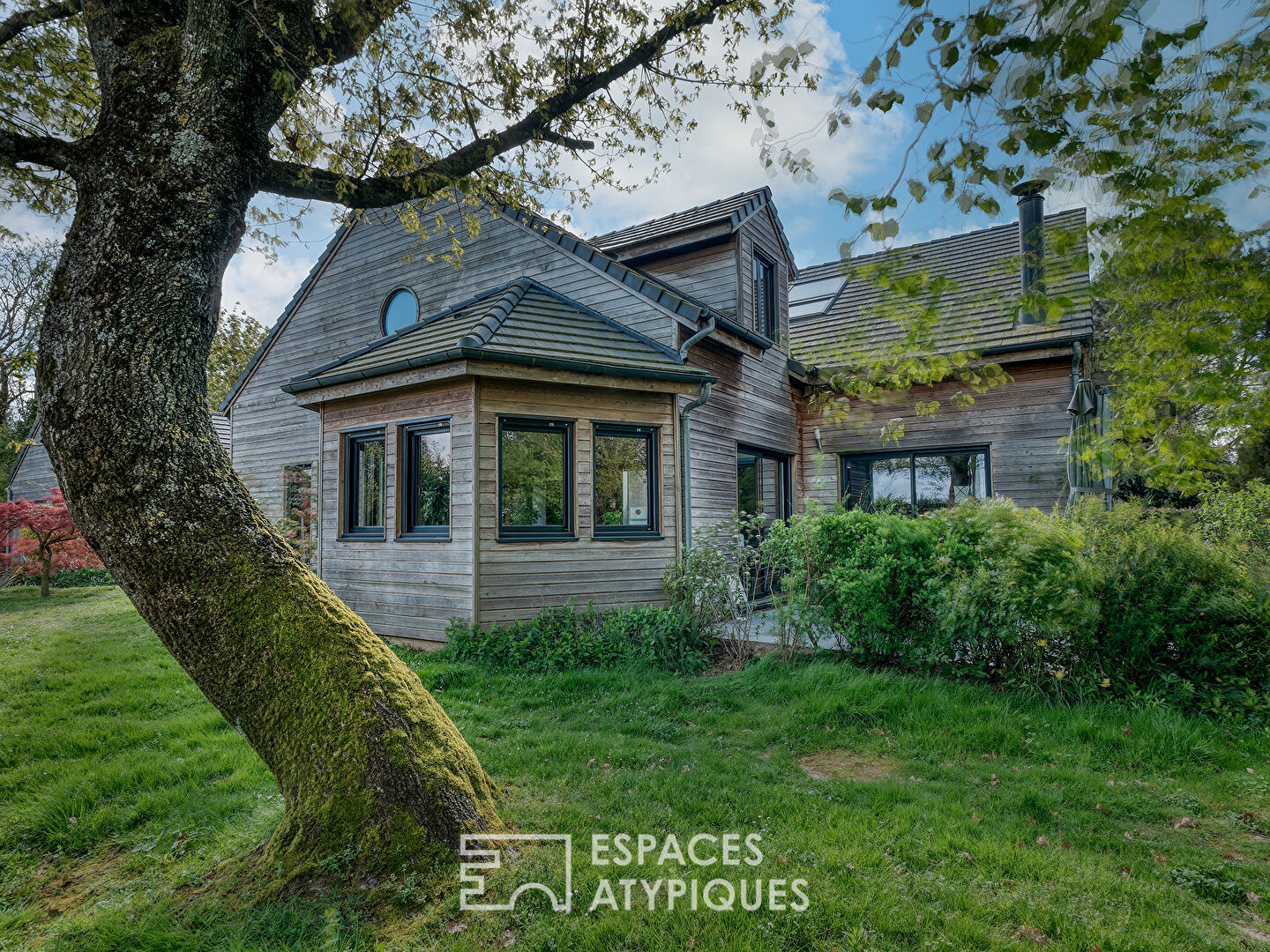 Maison contemporaine en bois