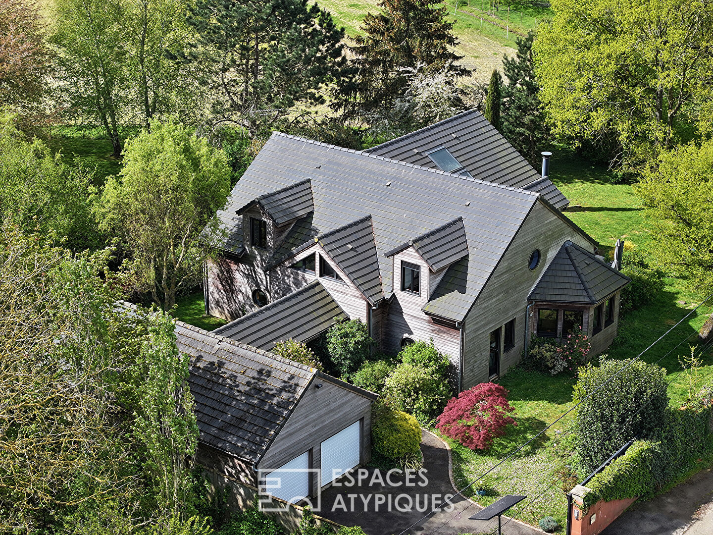 Maison contemporaine en bois