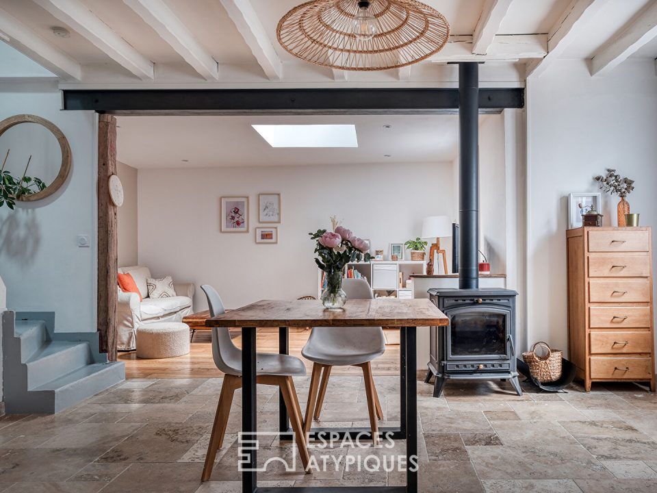 Maison de bourg cosy et sa chambre parentale avec terrasse