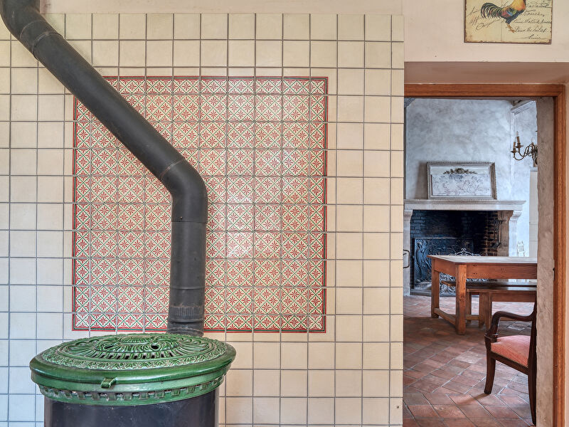 Château deux époques au coeur de sa propriété