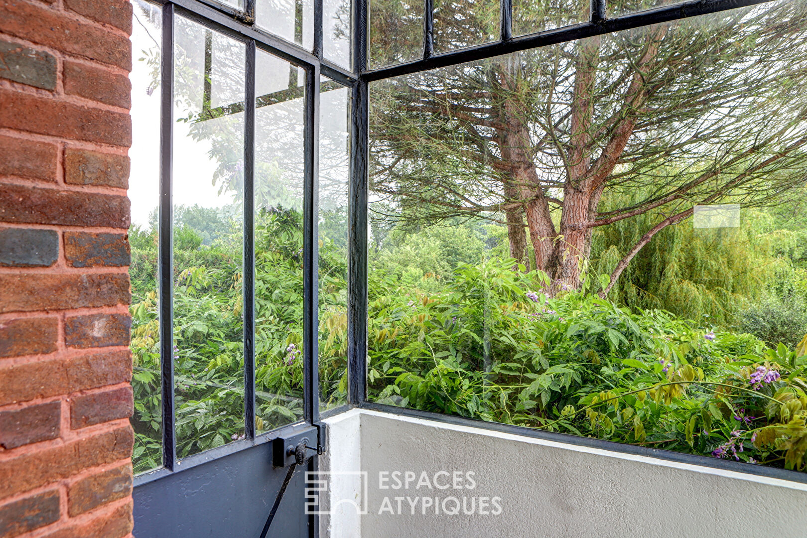 Maison familiale avec jardin et terrasse