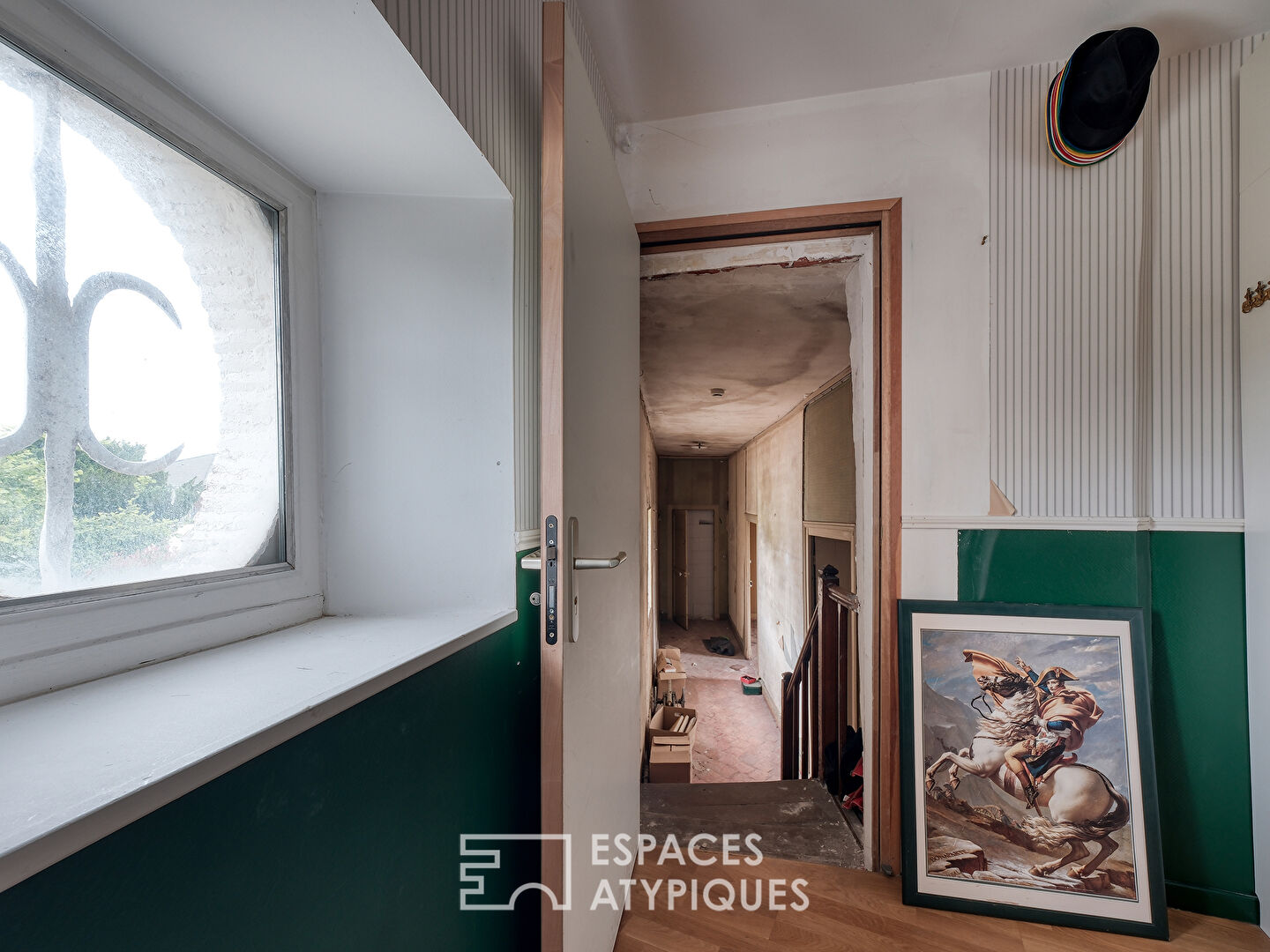 Élégante maison bourgeoise et sa piscine