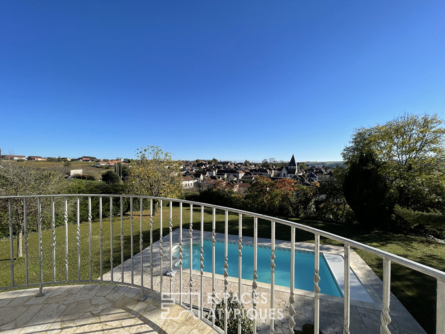 Maison d’architecte avec piscine