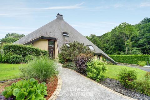 Maison d’architecte au cadre calme et verdoyant.