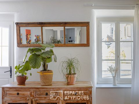 Maison de ville et sa terrasse à proximité du canal d’Orléans