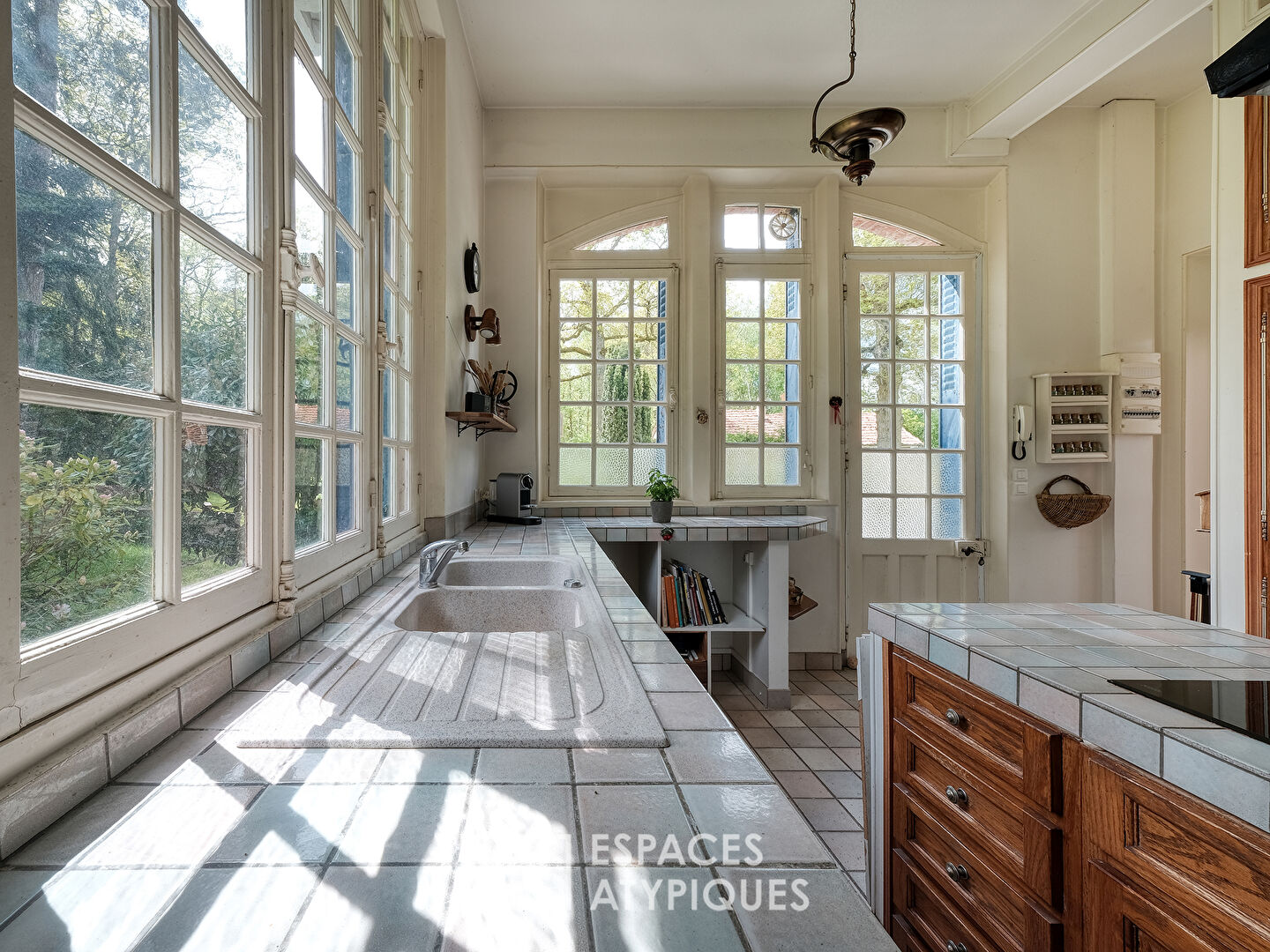 Maison bourgeoise fin 19ème au coeur de sa propriété
