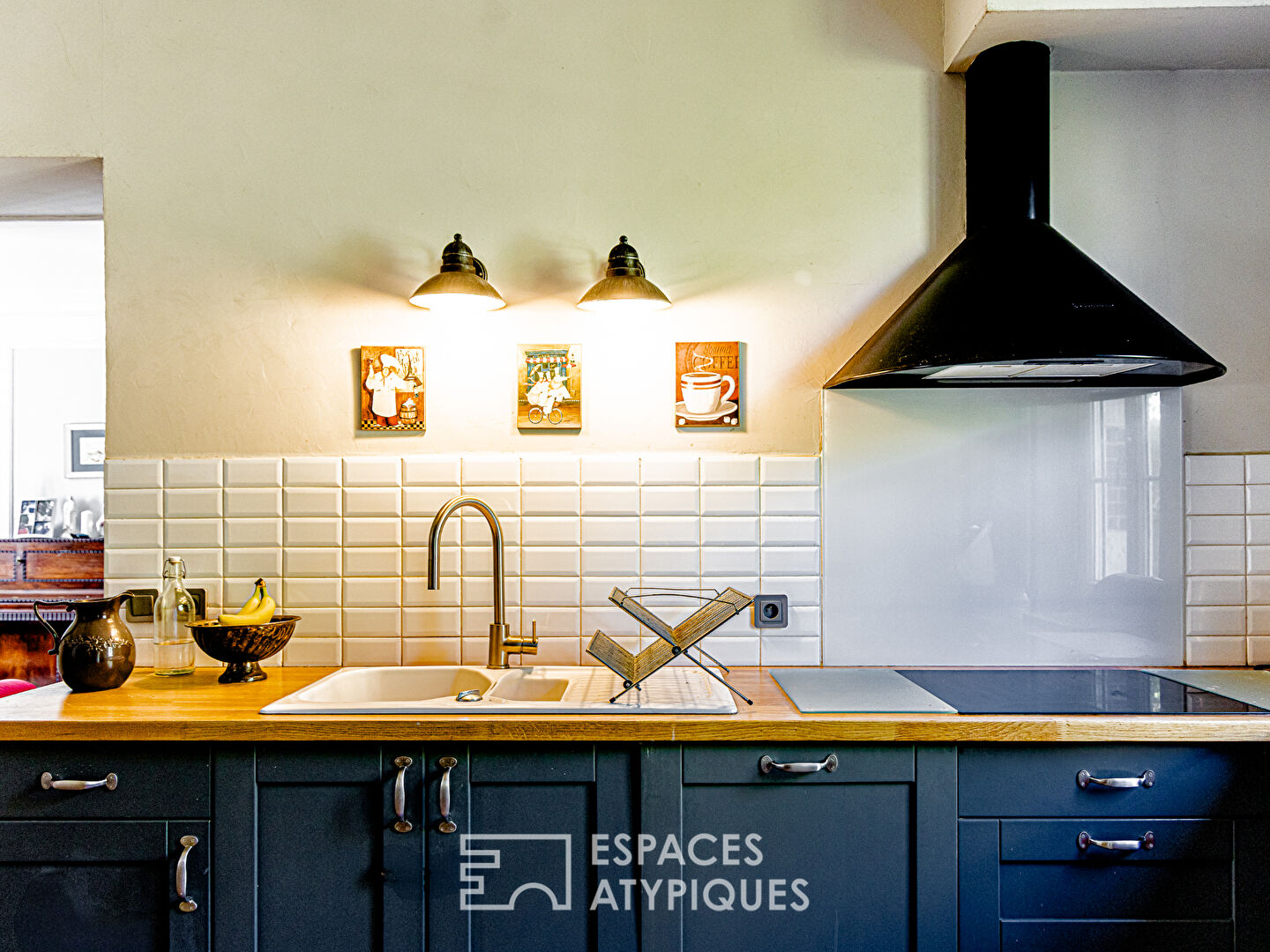 Maison 30 ‘s et son jardin bucolique