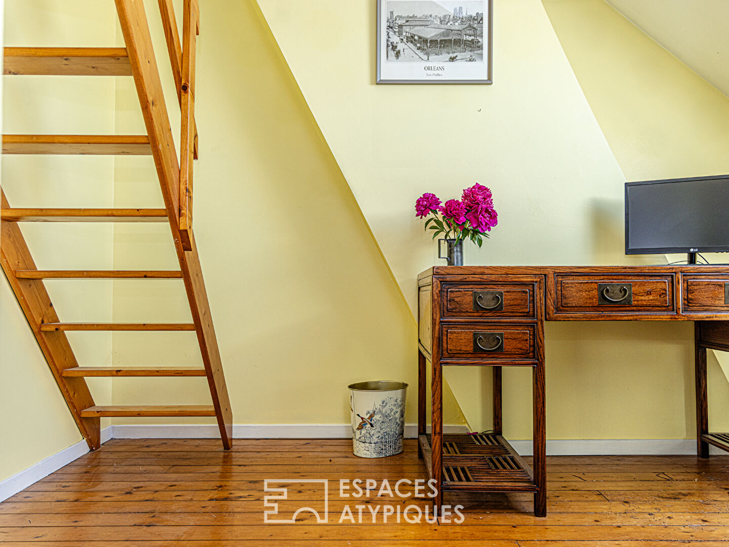Maison 30 ‘s et son jardin bucolique