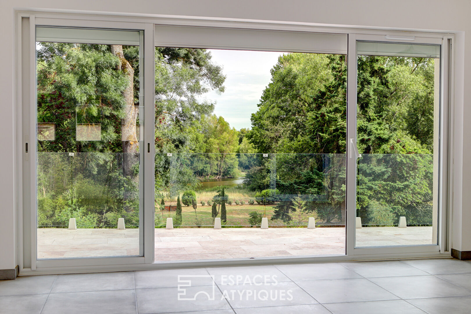 Maison familiale vue Loire