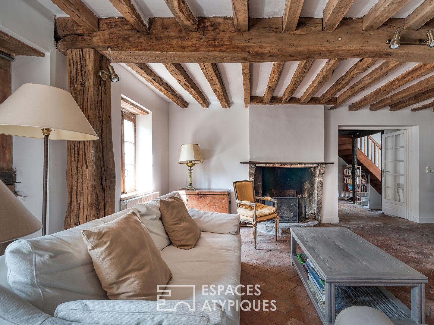 18th century residence with authentic charm