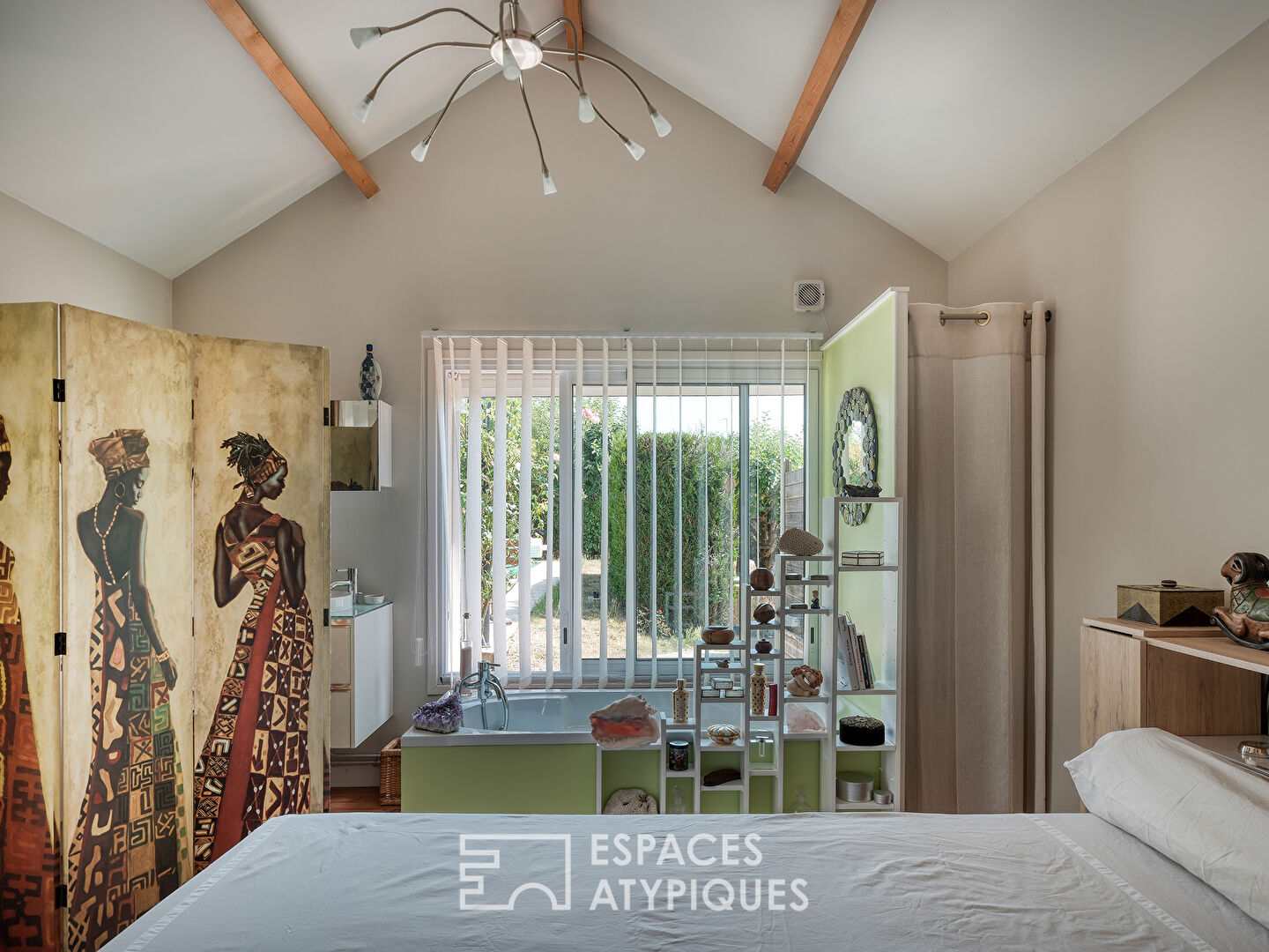 Maison de charme avec jardin et piscine en Sologne