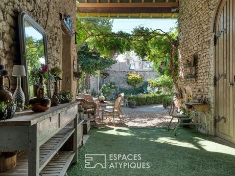Bucolic house and its secret garden