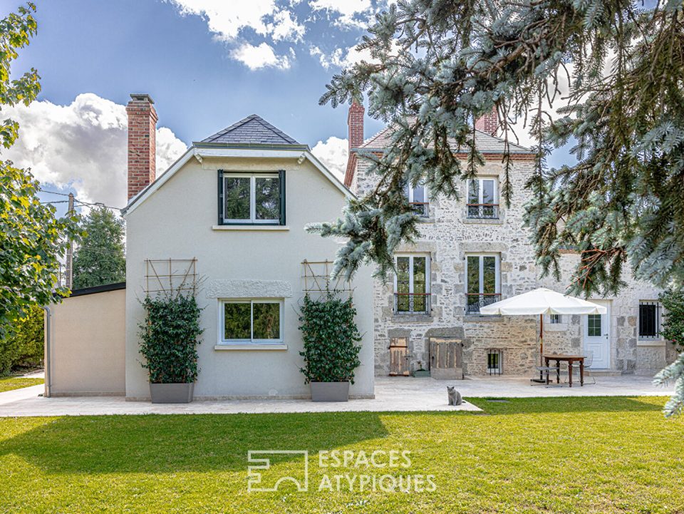 Maison de maître en pierre entièrement rénovée au coeur de Jargeau