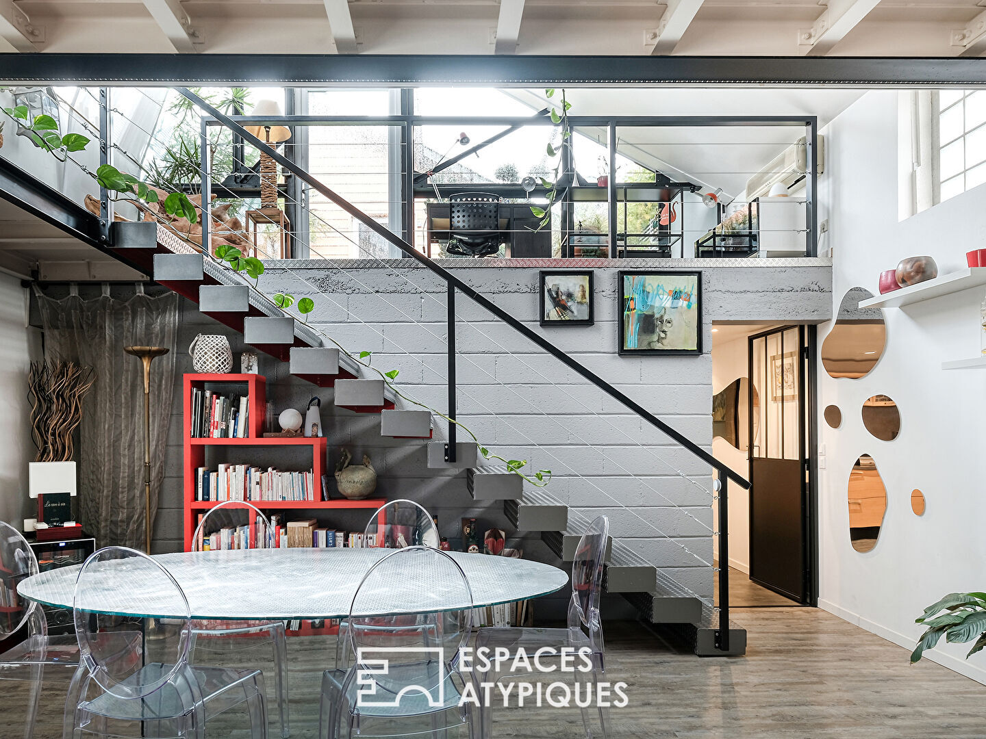 Loft avec terrasse