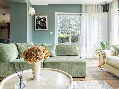 Renovated house with cubic extension, garden and swimming pool