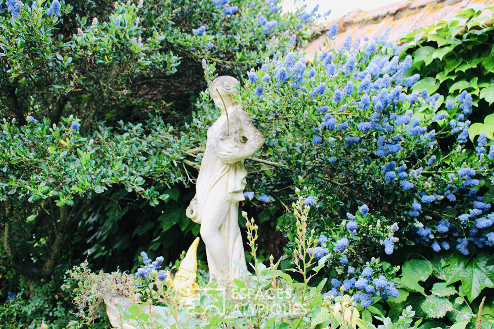 Bâtisse XIXème bord Canal