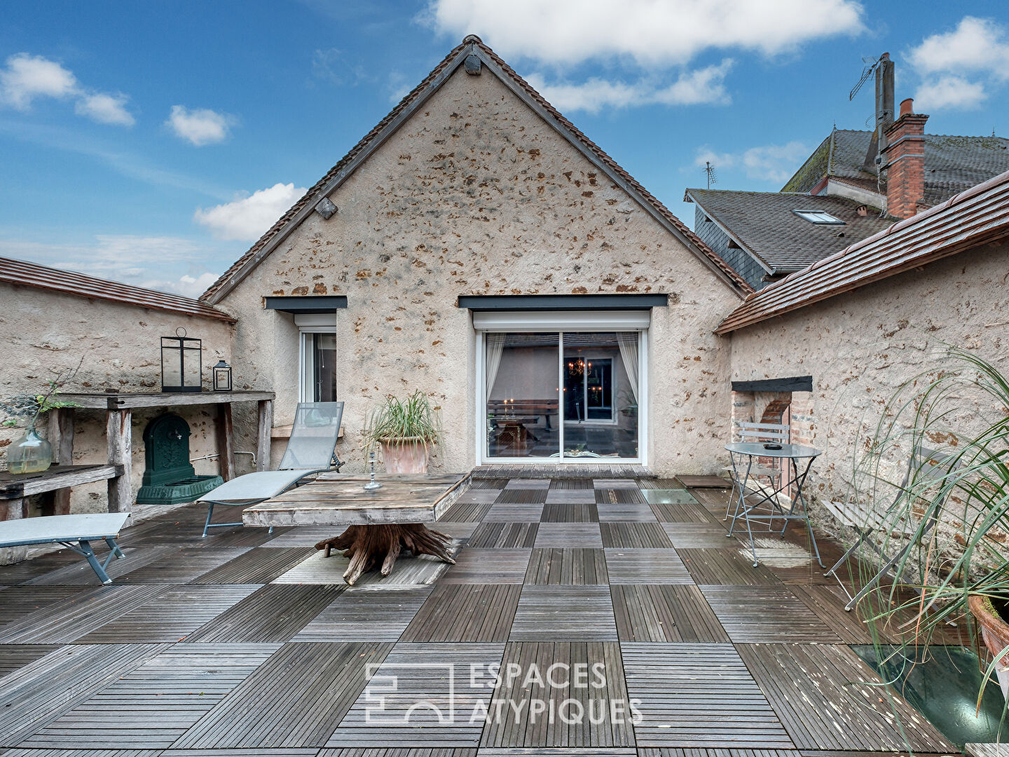 Maison de village avec cour intérieure