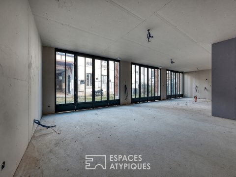 Anciennes écuries revisitées, au coeur d&rsquo;un quartier prisé d&rsquo;Orléans