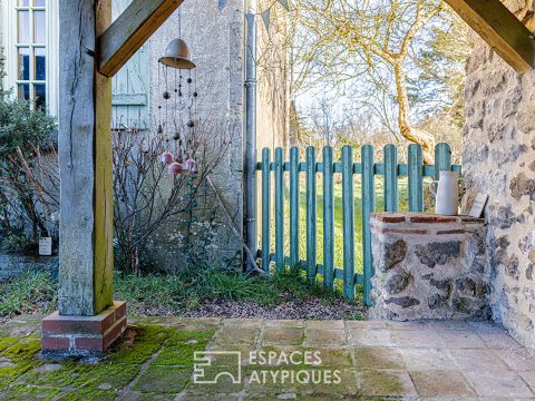 Longère de charme dans un environnement préservé en lisière de forêt
