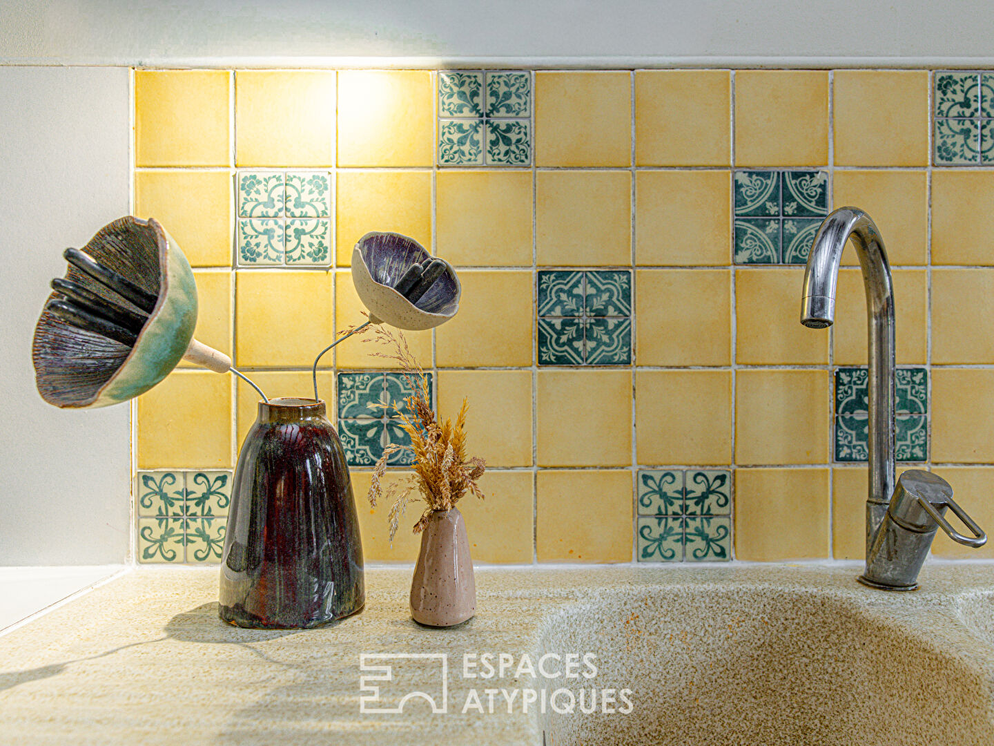 Longère de charme dans un environnement préservé en lisière de forêt