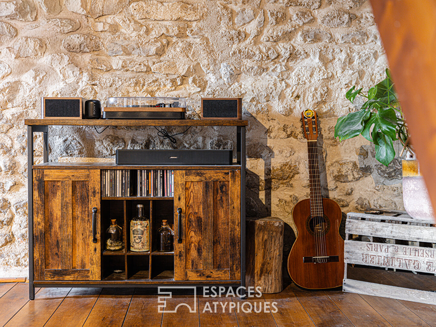 Longère de charme dans un environnement préservé en lisière de forêt