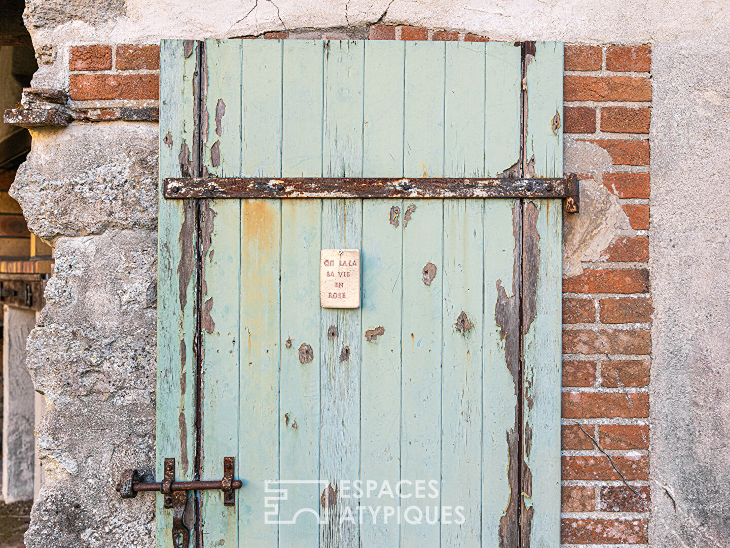 Longère de charme dans un environnement préservé en lisière de forêt