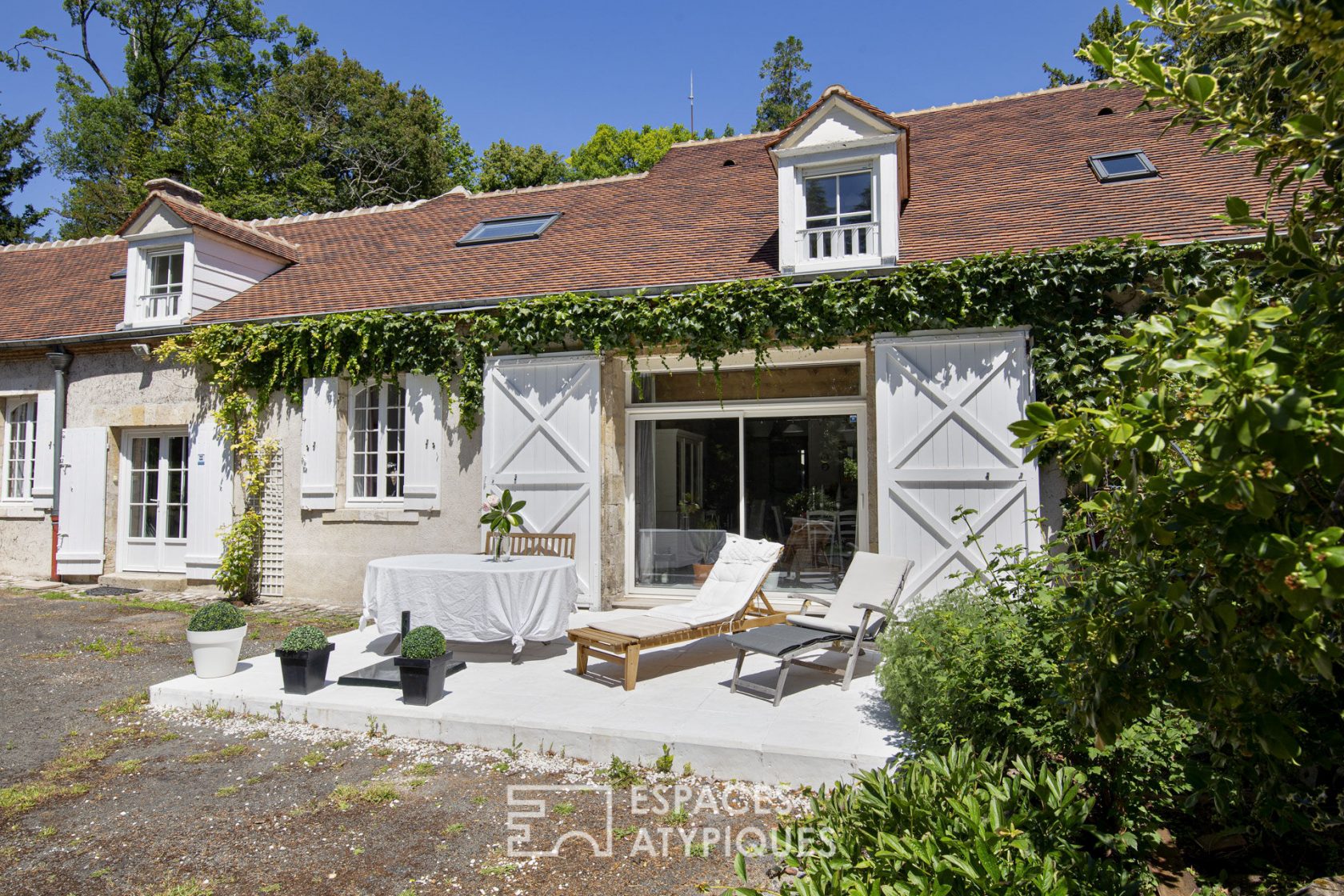 Maison Saint Jean De Braye 8 pièce(s) 282 m2