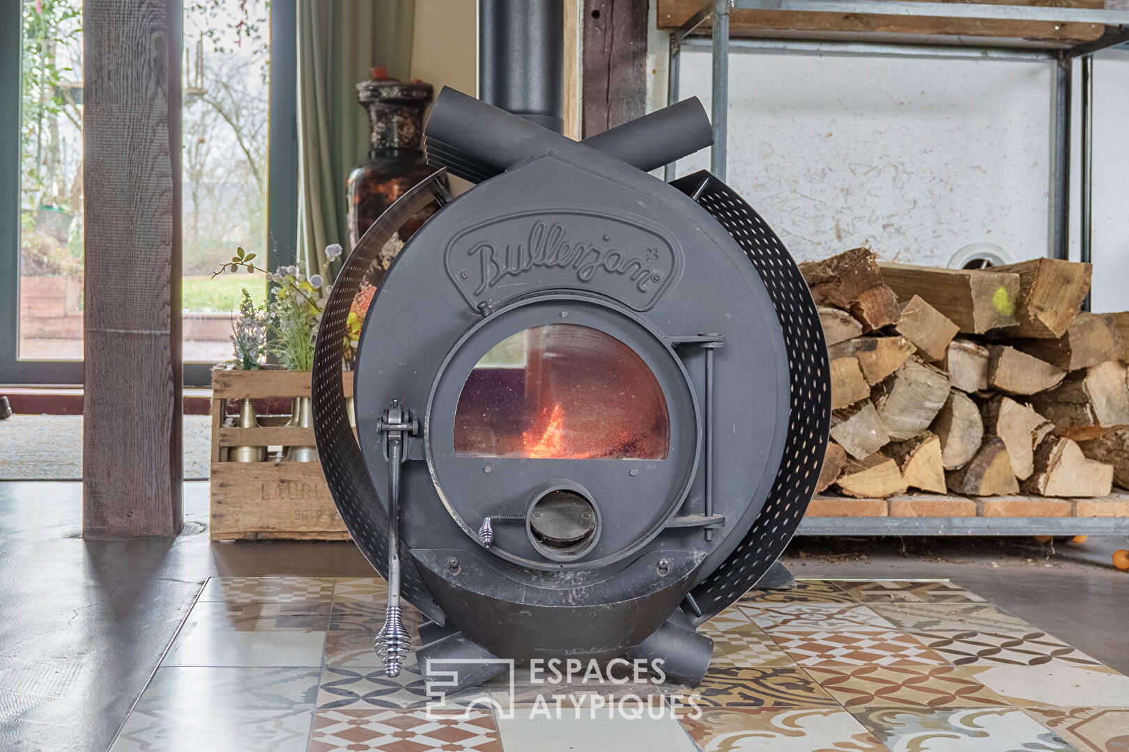 Maison de caractère, esprit loft au vert