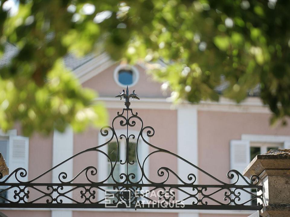 Superbe propriété Directoire au coeur d'un parc de 3 hectares