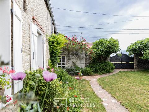 Charmante longère avec dépendances