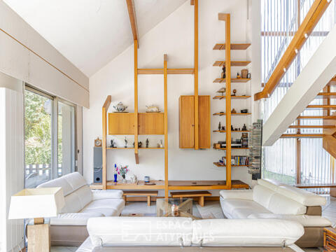 Maison d&rsquo;architecte 80&rsquo;s à Yèvre-le-Châtel