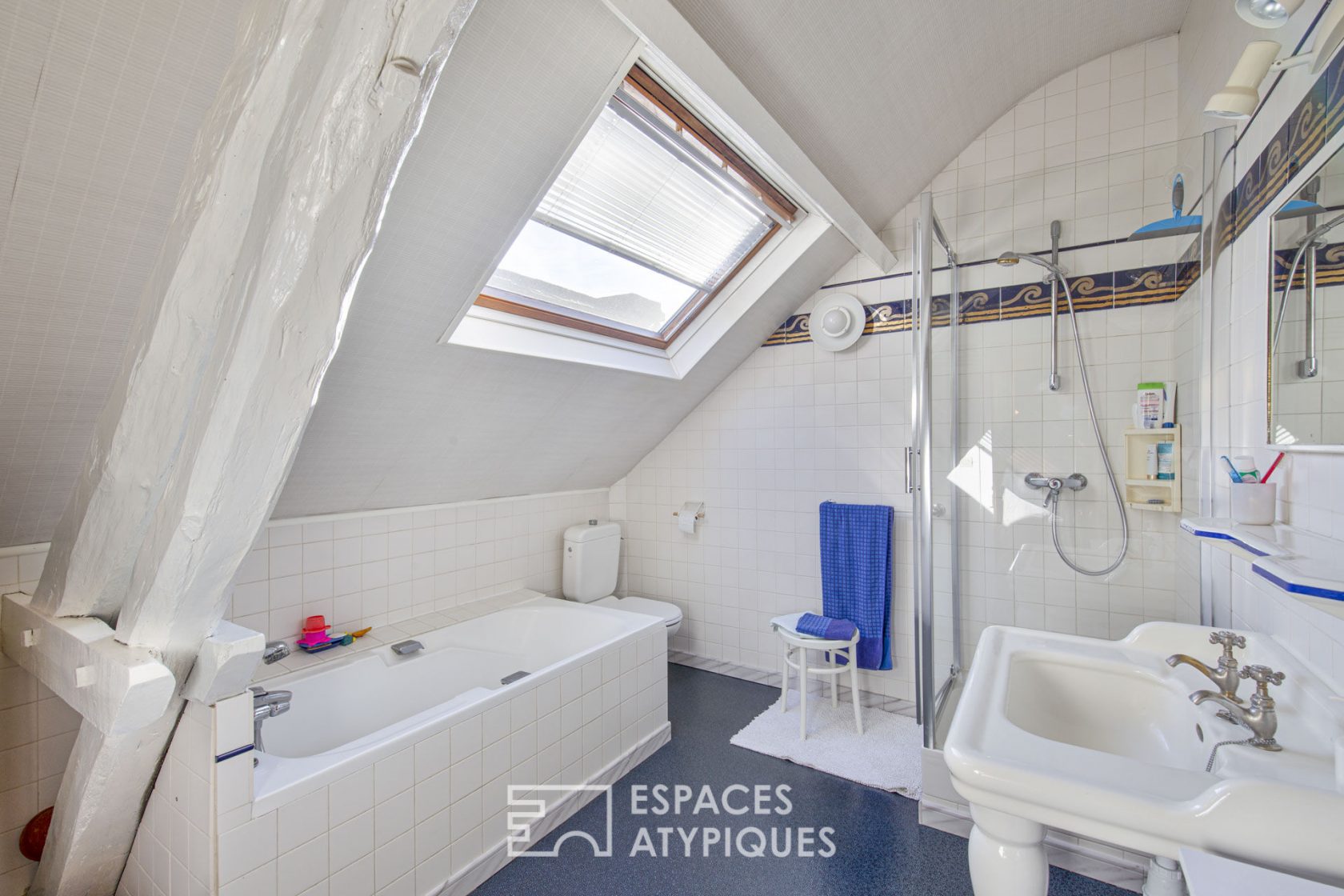 Maison de ville proche gare à réinterpréter