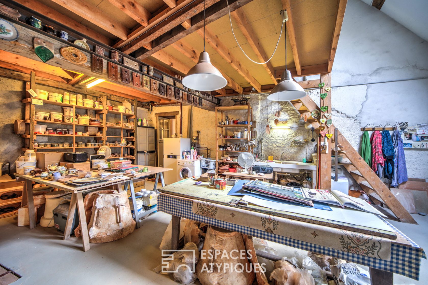 Hôtel particulier transformé en atelier d’artisanat d’Art
