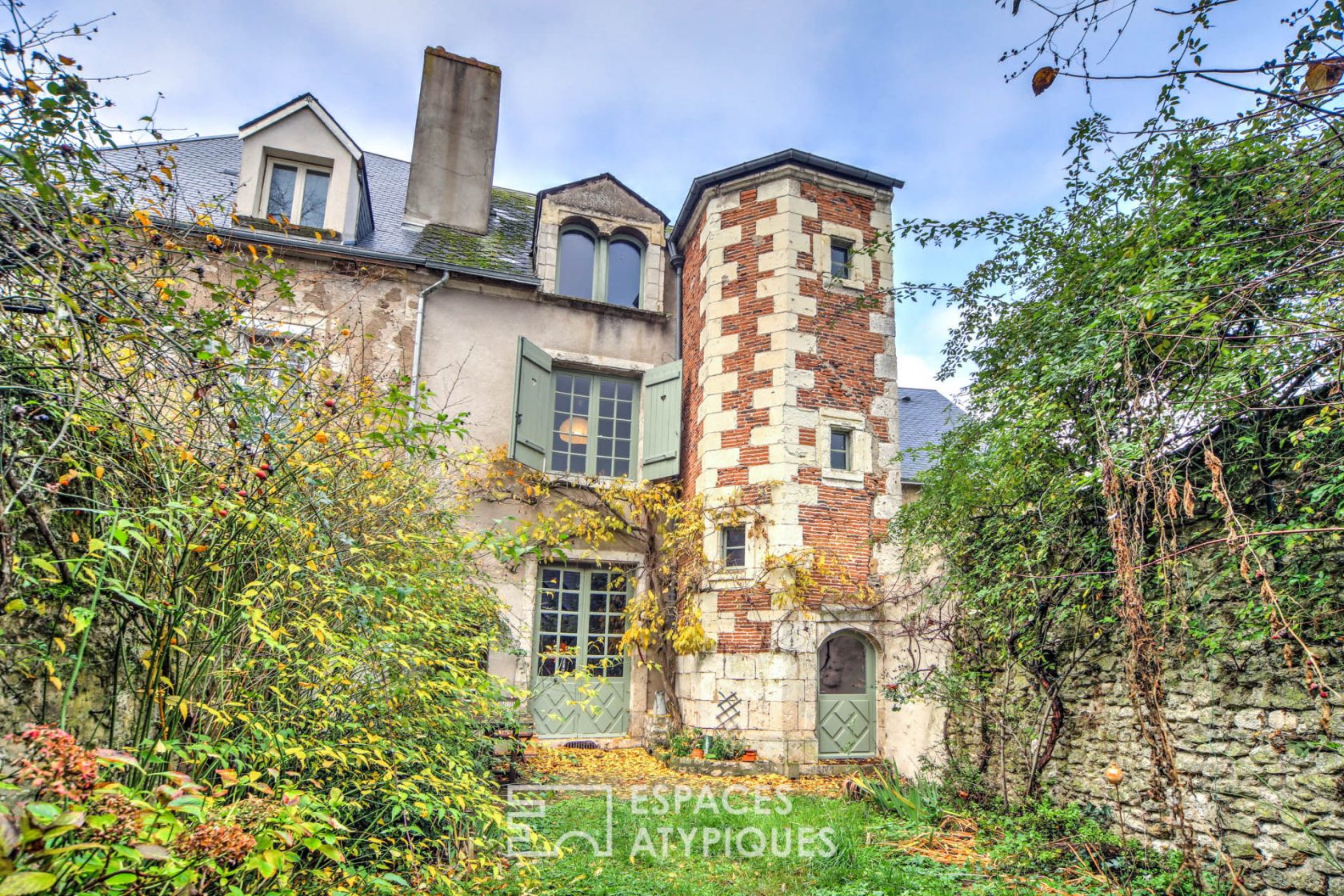 Hôtel particulier transformé en atelier d’artisanat d’Art