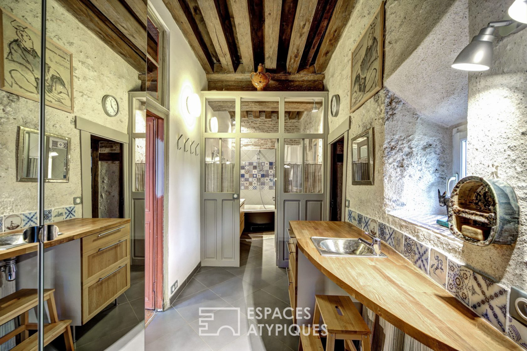 Hôtel particulier transformé en atelier d’artisanat d’Art