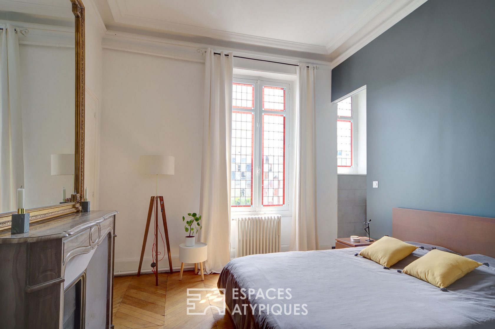 Appartement bourgeois avec balcon
