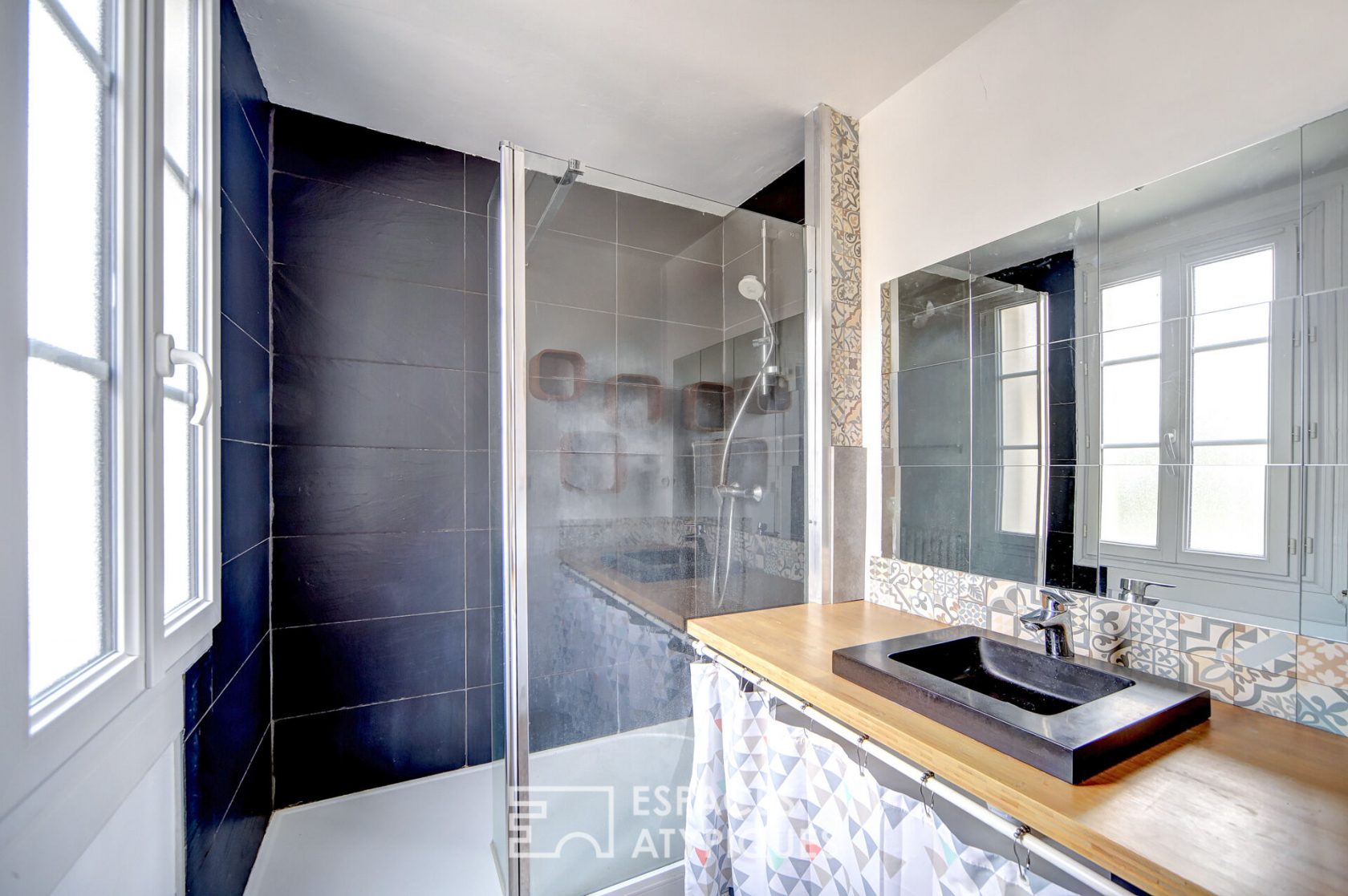Appartement avec terrasse vue cathédrale