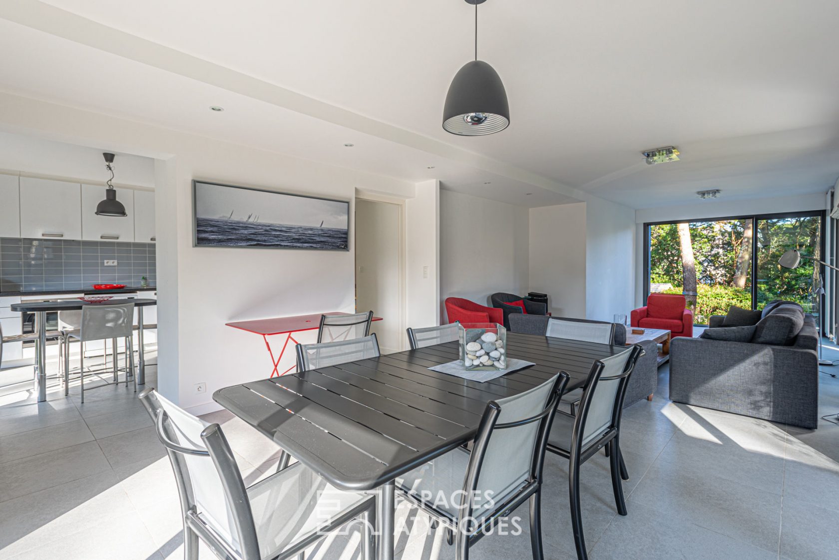Maison rénovée à deux pas de la plage et des commerces