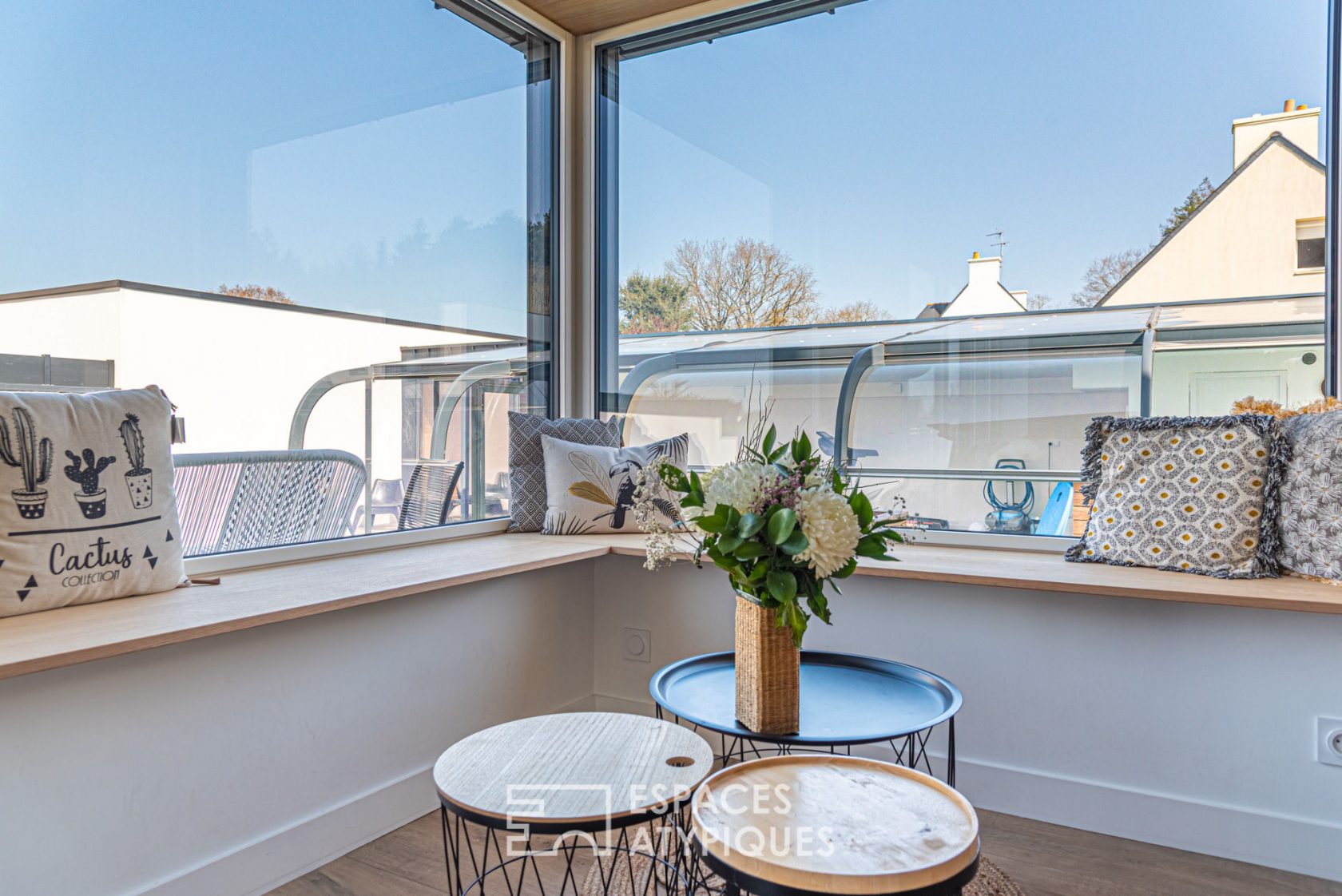 Maison rénovée familiale avec piscine