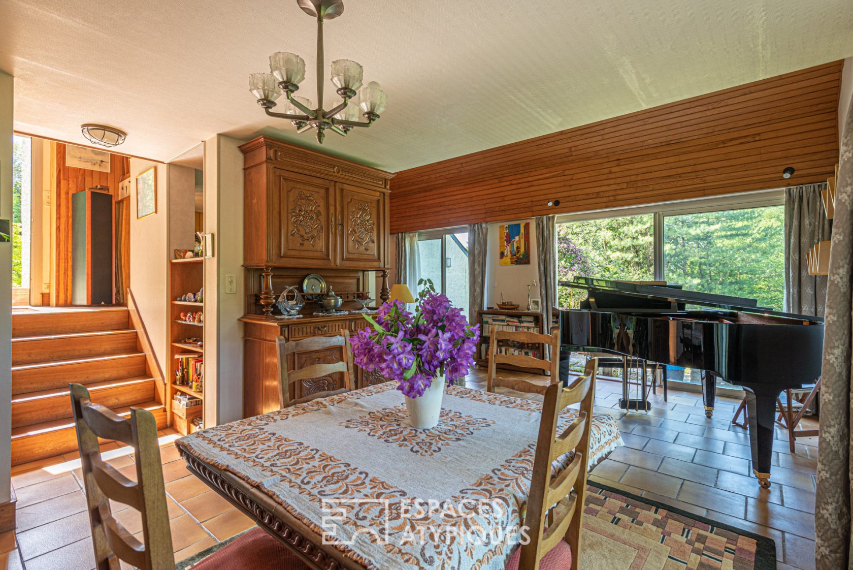 Maison à repenser au coeur d’un parc verdoyant