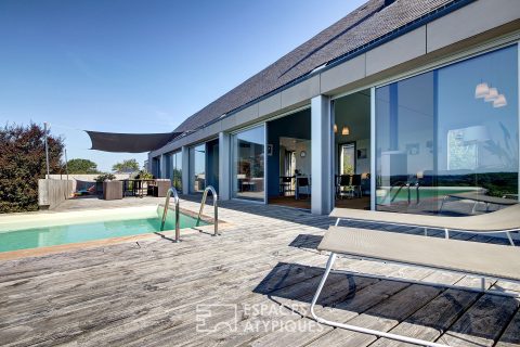 Modern villa with panoramic view on the valley