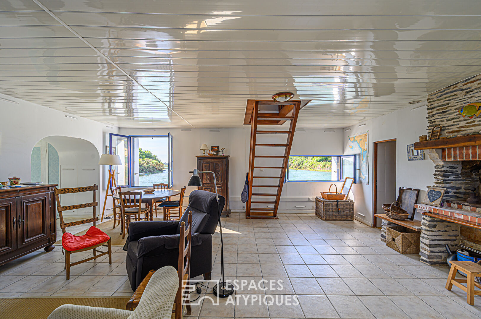 Authentique maison marine avec vue sur l’eau