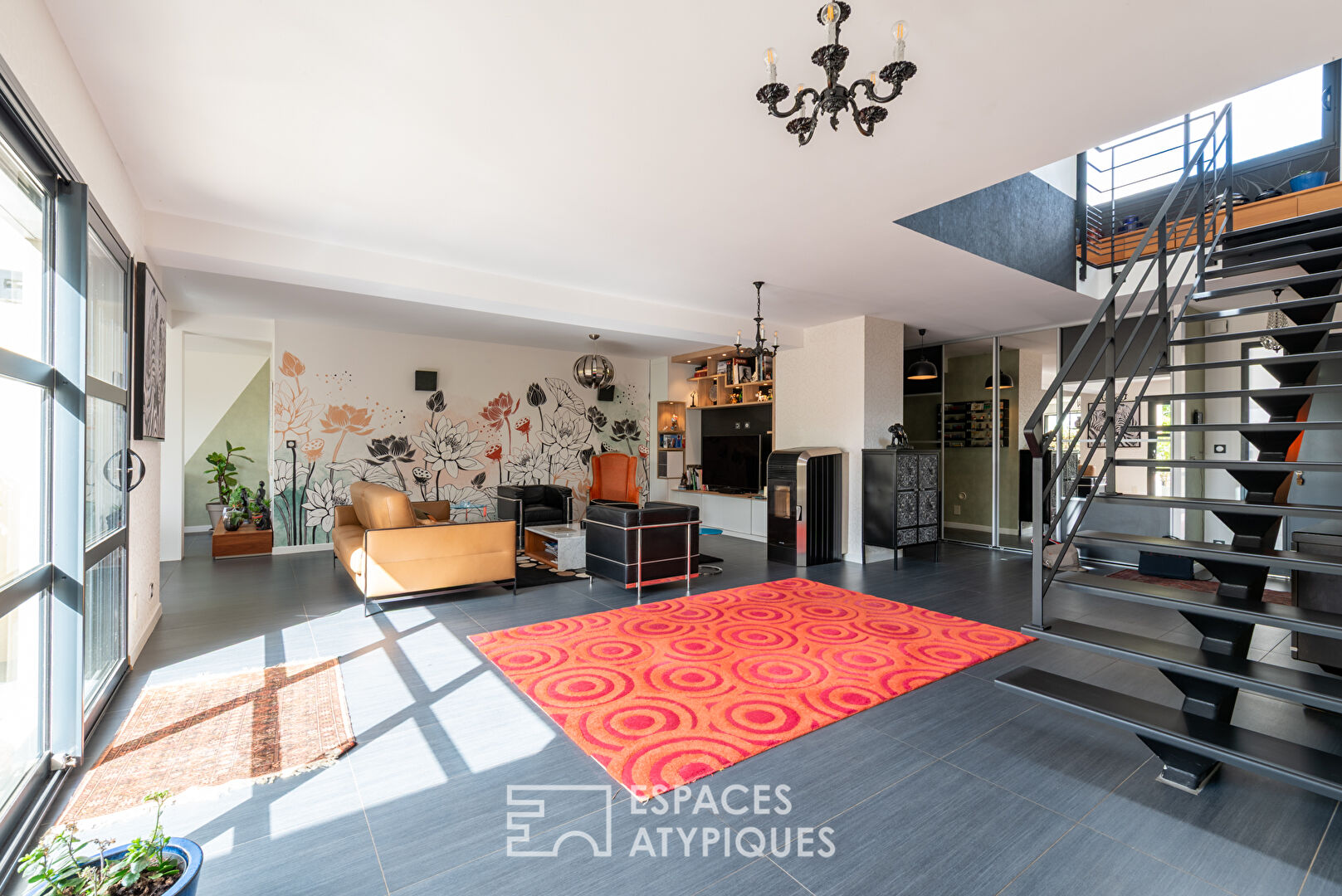 Vaste contemporaine cubique avec piscine à dix minutes de Rennes