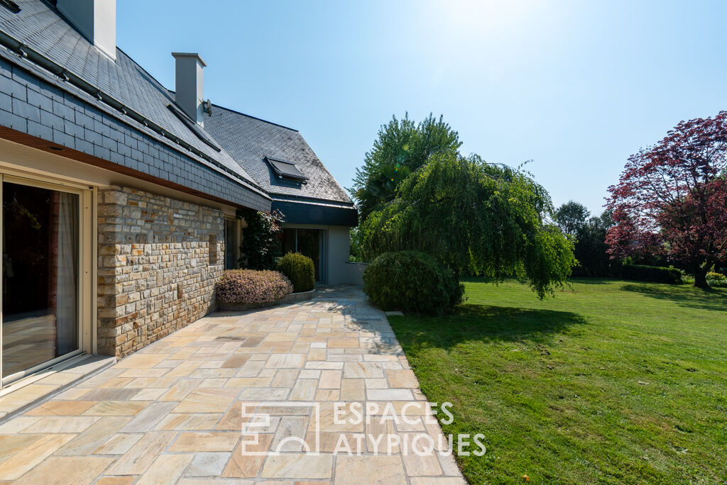 Maison d’architecte Seventies à quinze minutes au Sud de Rennes