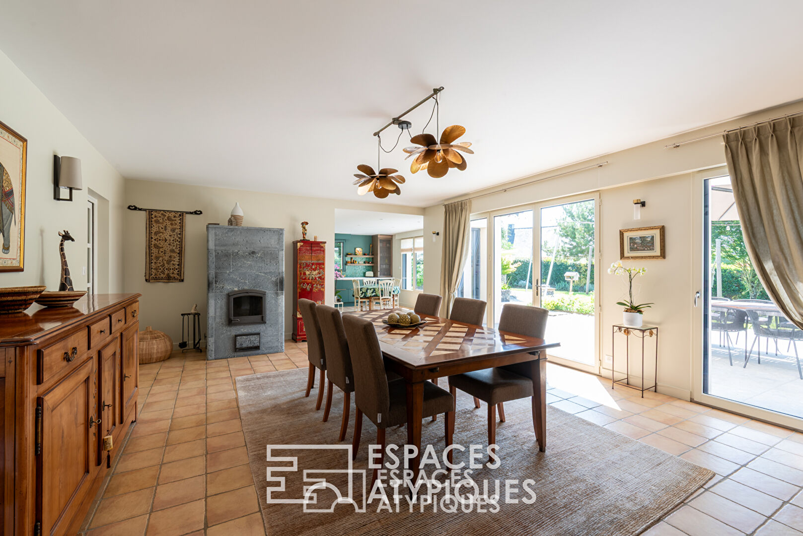 Maison d’architecte écologique dans un hameau verdoyant de Vitré