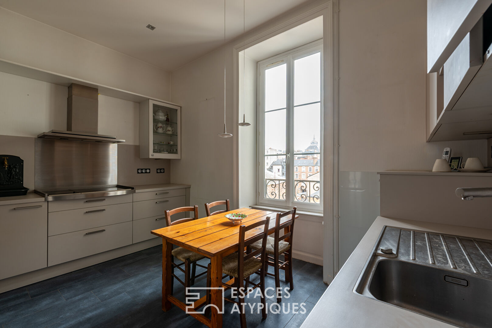 Refined apartment in the heart of Rennes