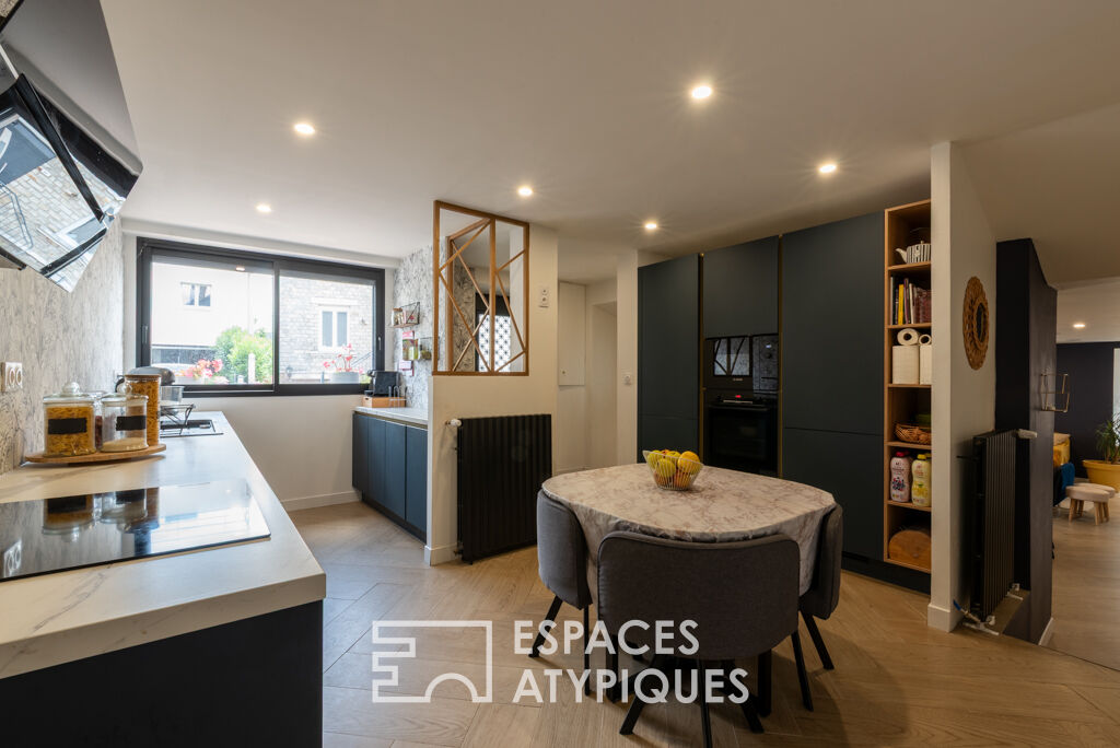 Maison de ville rénovée avec soin et jardin